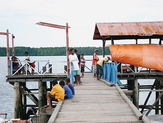 Tangguh goes onstream Tangguh goes onstream